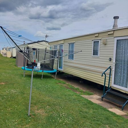 Warden Springs Caravan Park Ms16 Thornhill Road, Eastchurch,Me124Hf Sheerness Ngoại thất bức ảnh