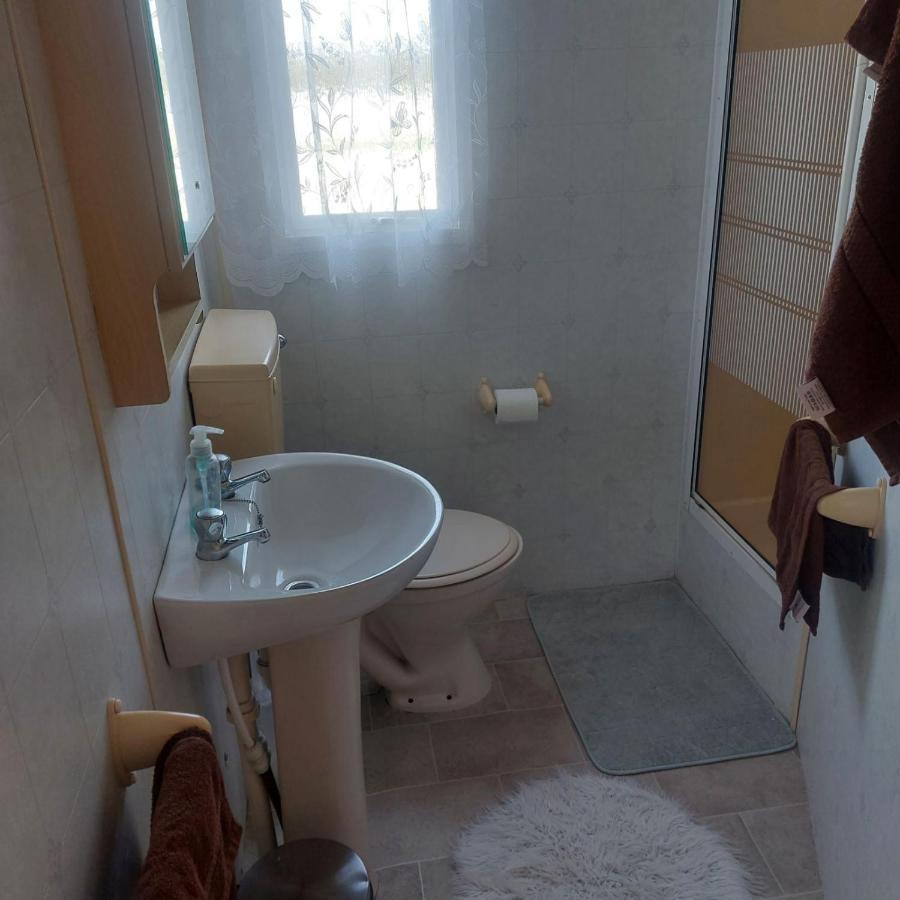 Warden Springs Caravan Park Ms16 Thornhill Road, Eastchurch,Me124Hf Sheerness Ngoại thất bức ảnh