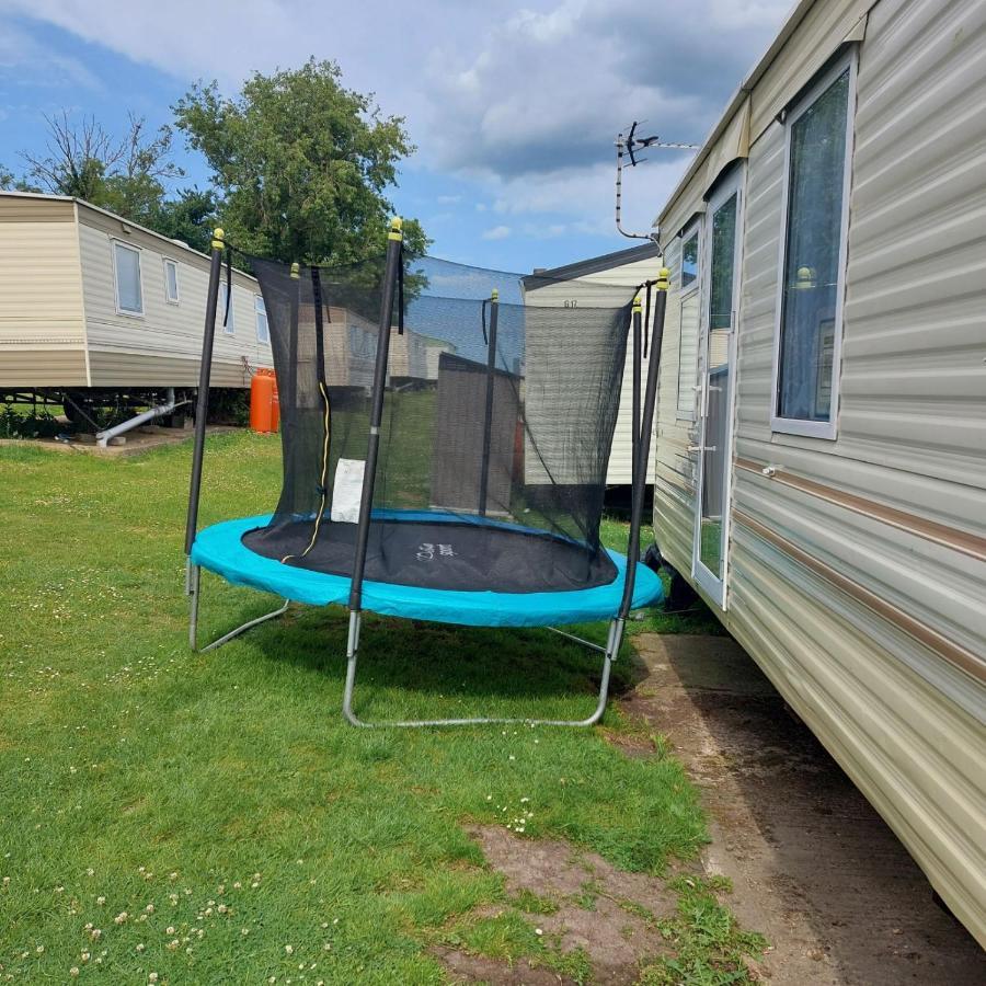 Warden Springs Caravan Park Ms16 Thornhill Road, Eastchurch,Me124Hf Sheerness Ngoại thất bức ảnh
